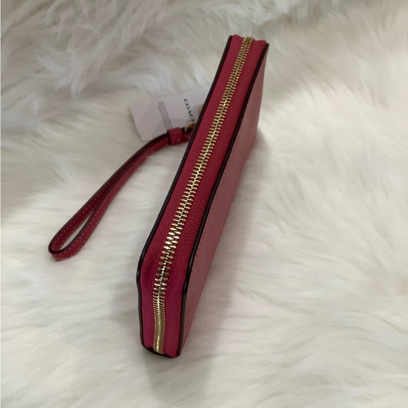 Coach C4451 Crossgrain Long Zip Around Wallet Wristlet Strawberry Haze - Picture 9 of 10